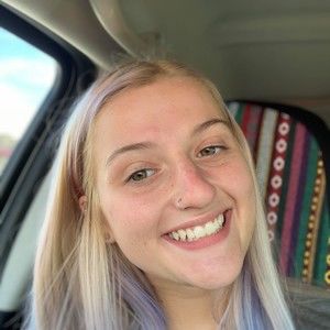 Meet your Posher, Riley